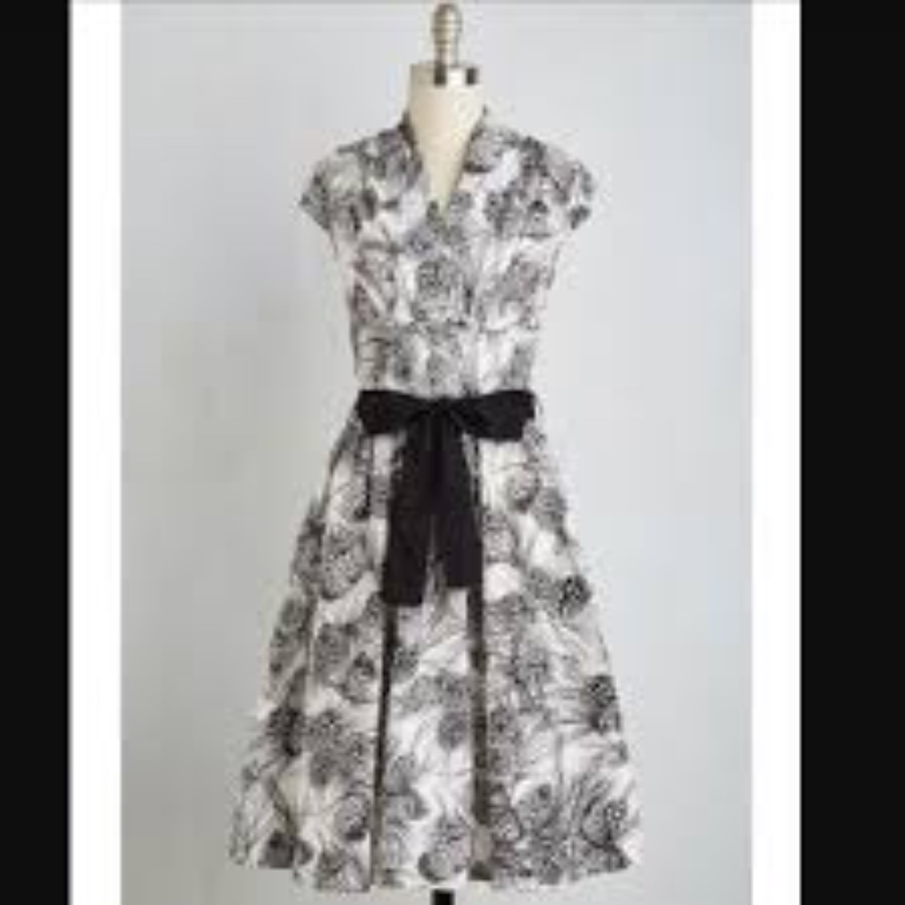 Modcloth Retrolicious Conifer-ever & Always 1X